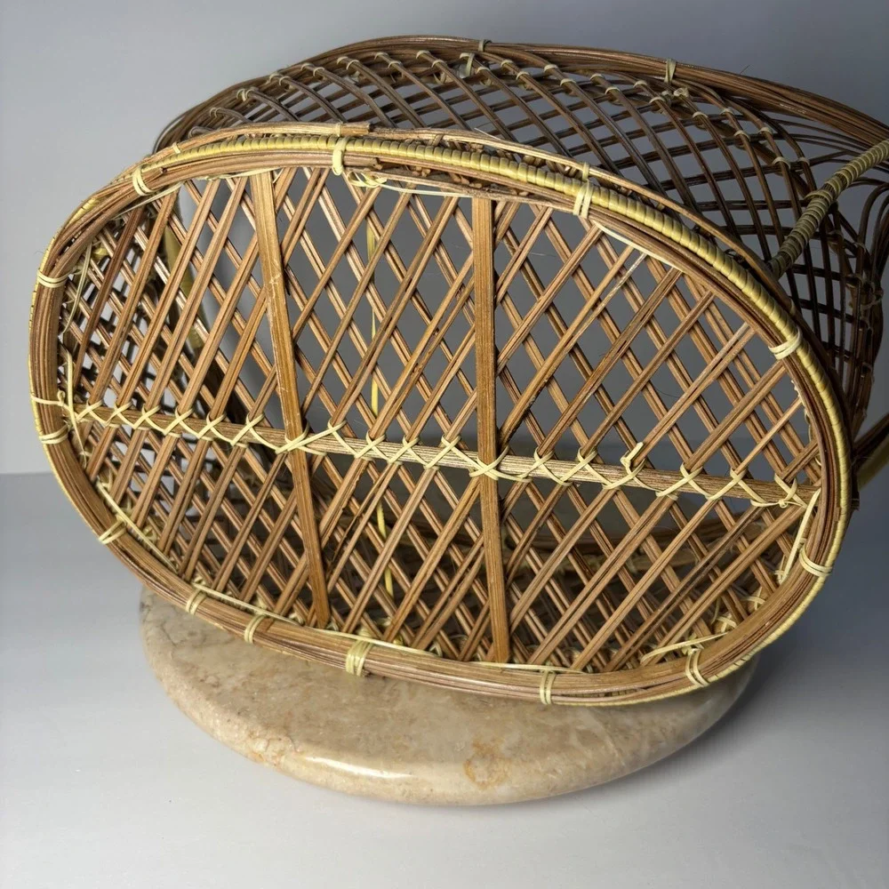 Vintage‎ Wicker Rattan Bread Basket Medium Brown Yellow Boho Lattice Weave